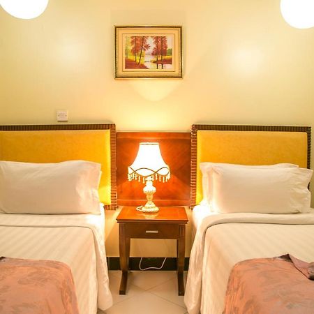 Kebbys Hotel Dar es Salaam Exteriér fotografie