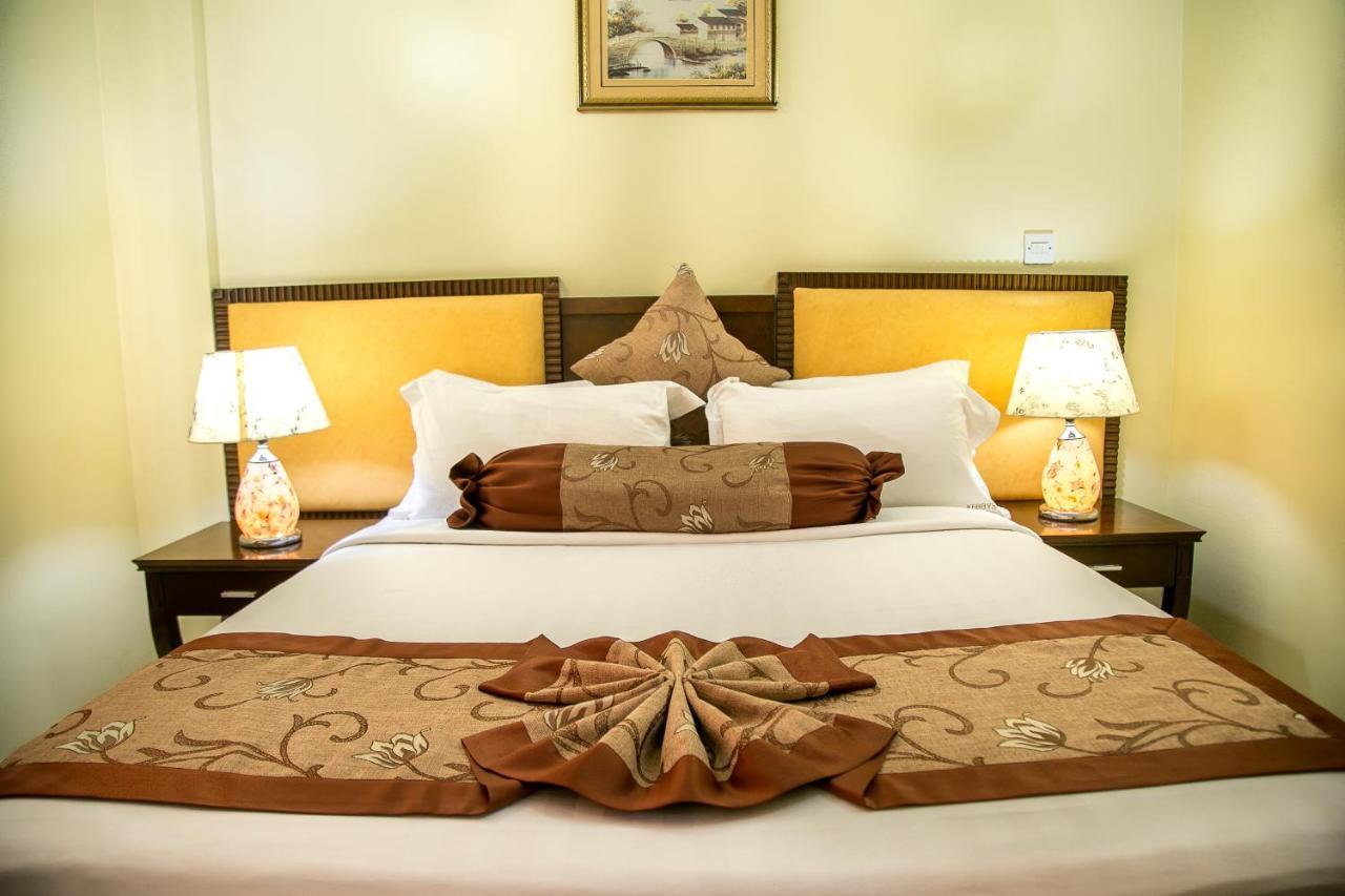 Kebbys Hotel Dar es Salaam Exteriér fotografie