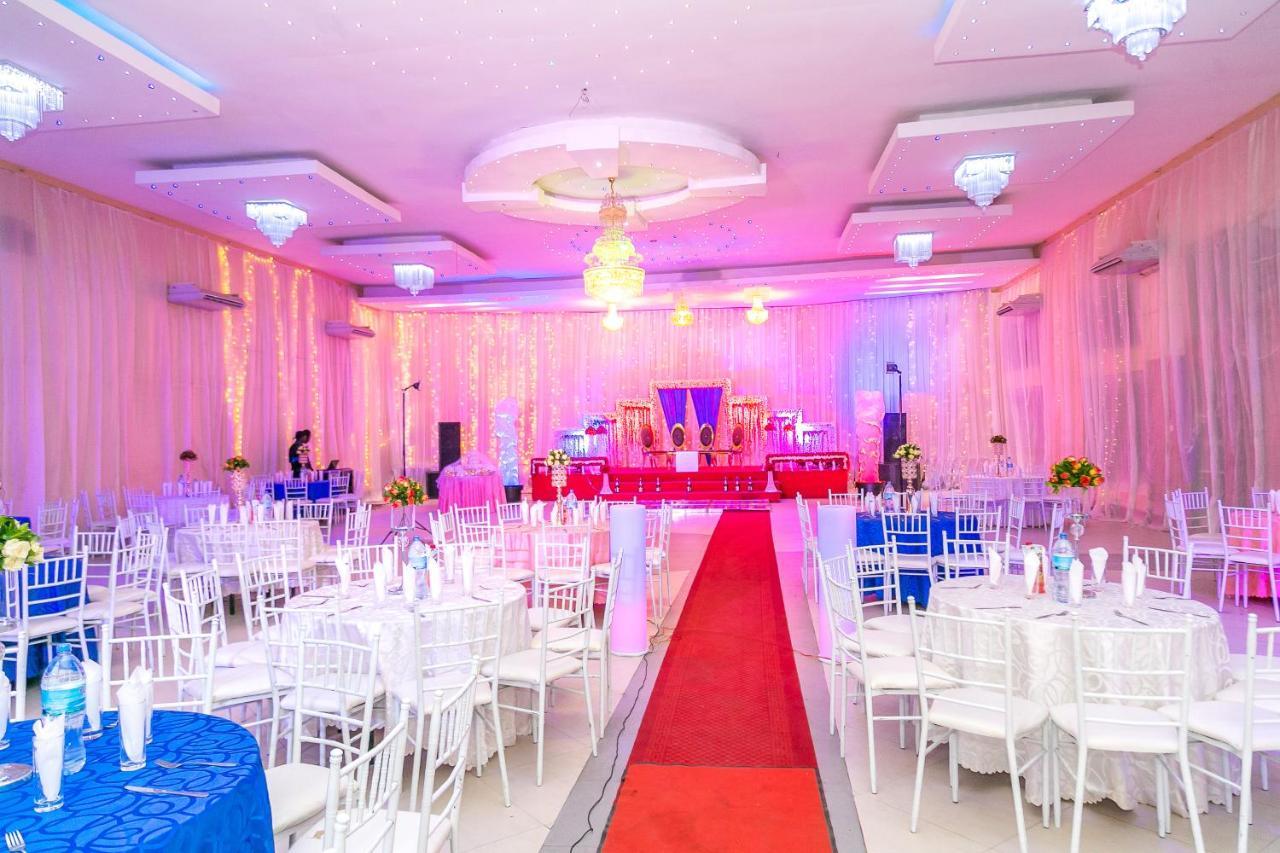 Kebbys Hotel Dar es Salaam Exteriér fotografie