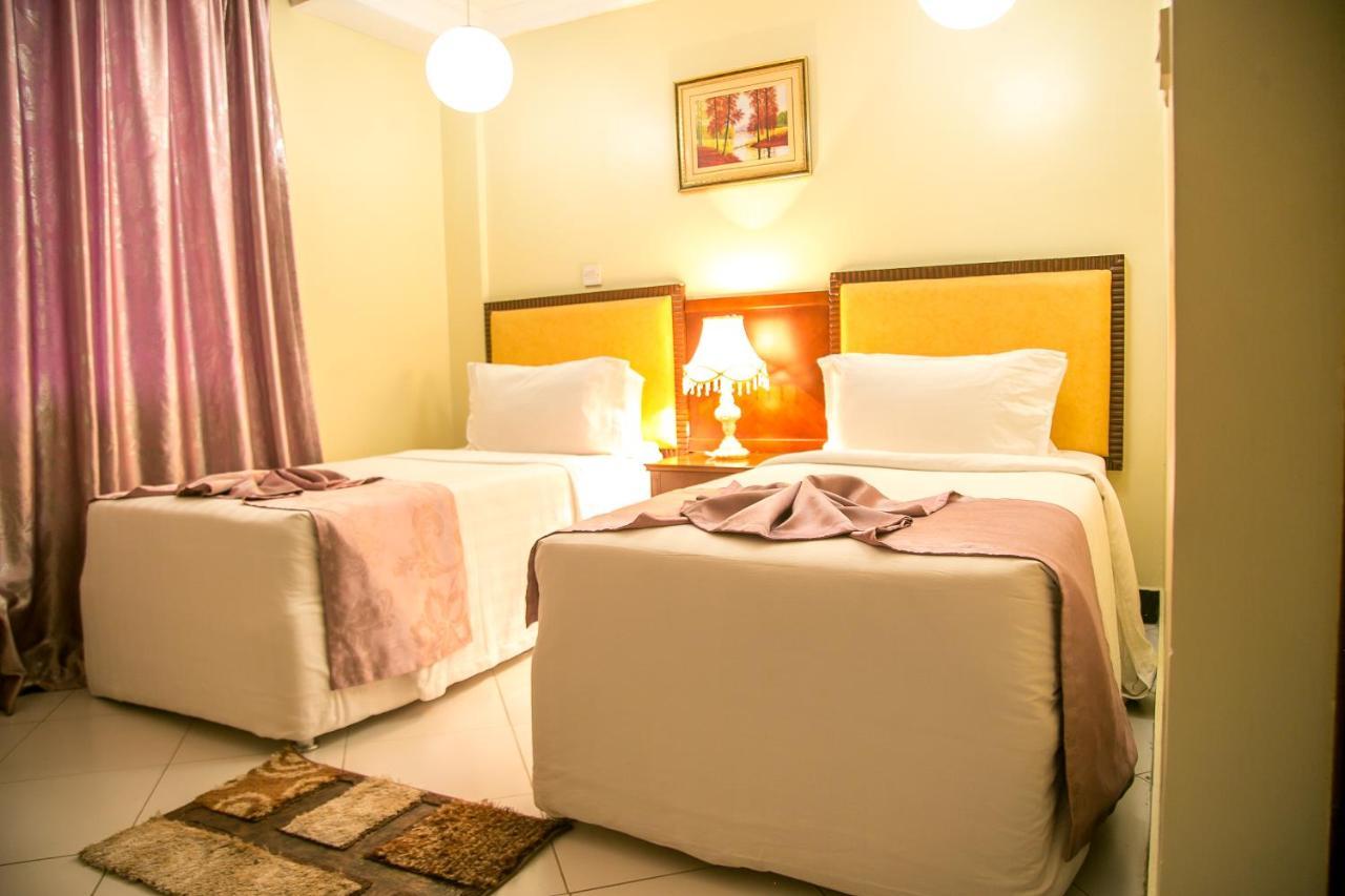 Kebbys Hotel Dar es Salaam Exteriér fotografie